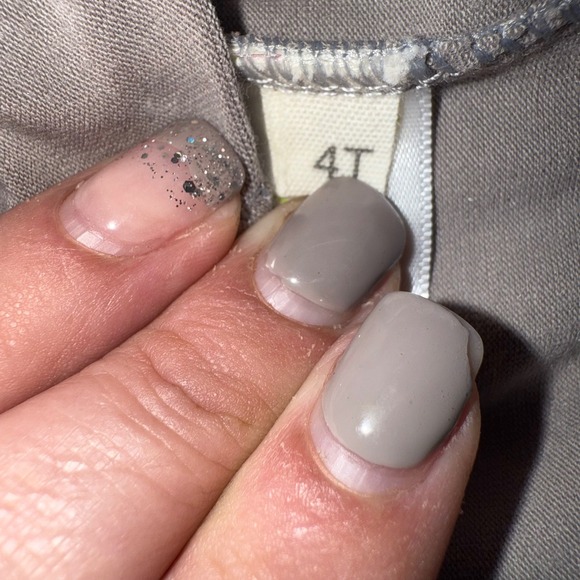 Kids Gray Ruffle Bottom Leggings‎ Pants Size 4T Easy Faith - Picture 6 of 6